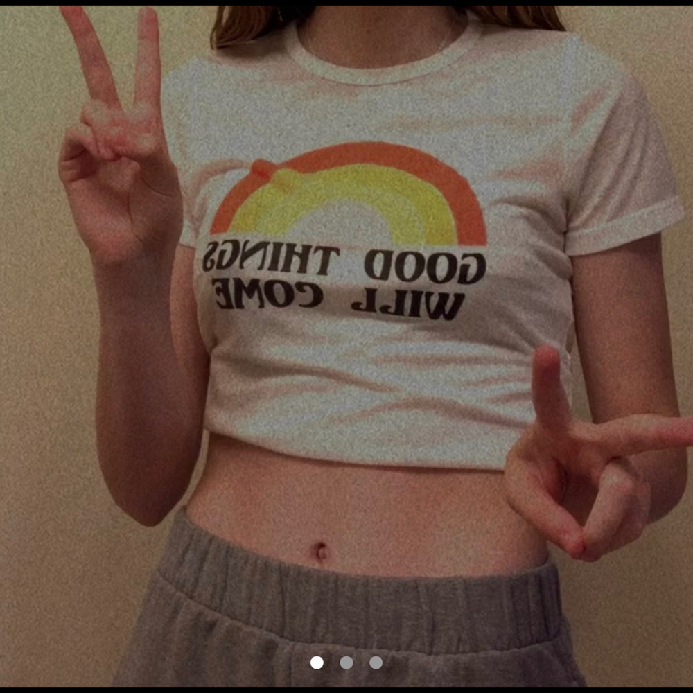 Cute vintage looking forever 21 tee